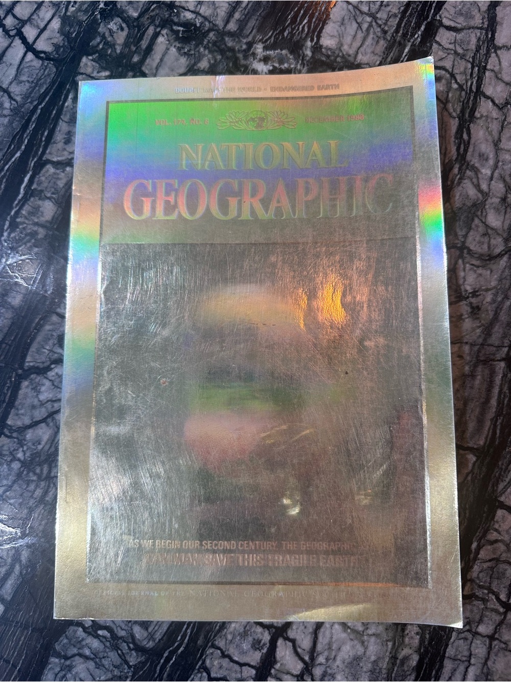 Vintage National Geographic December 1988